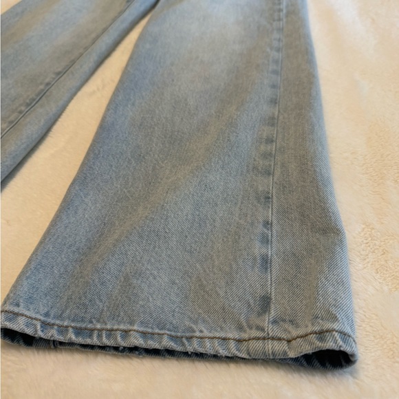 Aritzia Denim Forum Jeans - Picture 6 of 12